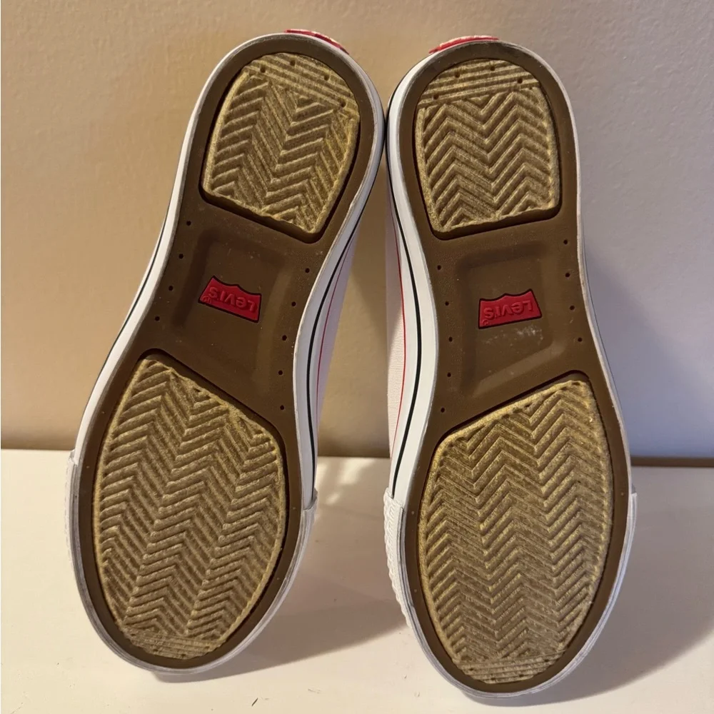 Levi's Womens White Canvas Lace Up Low Top Sneakers with Levi Logo on Heel